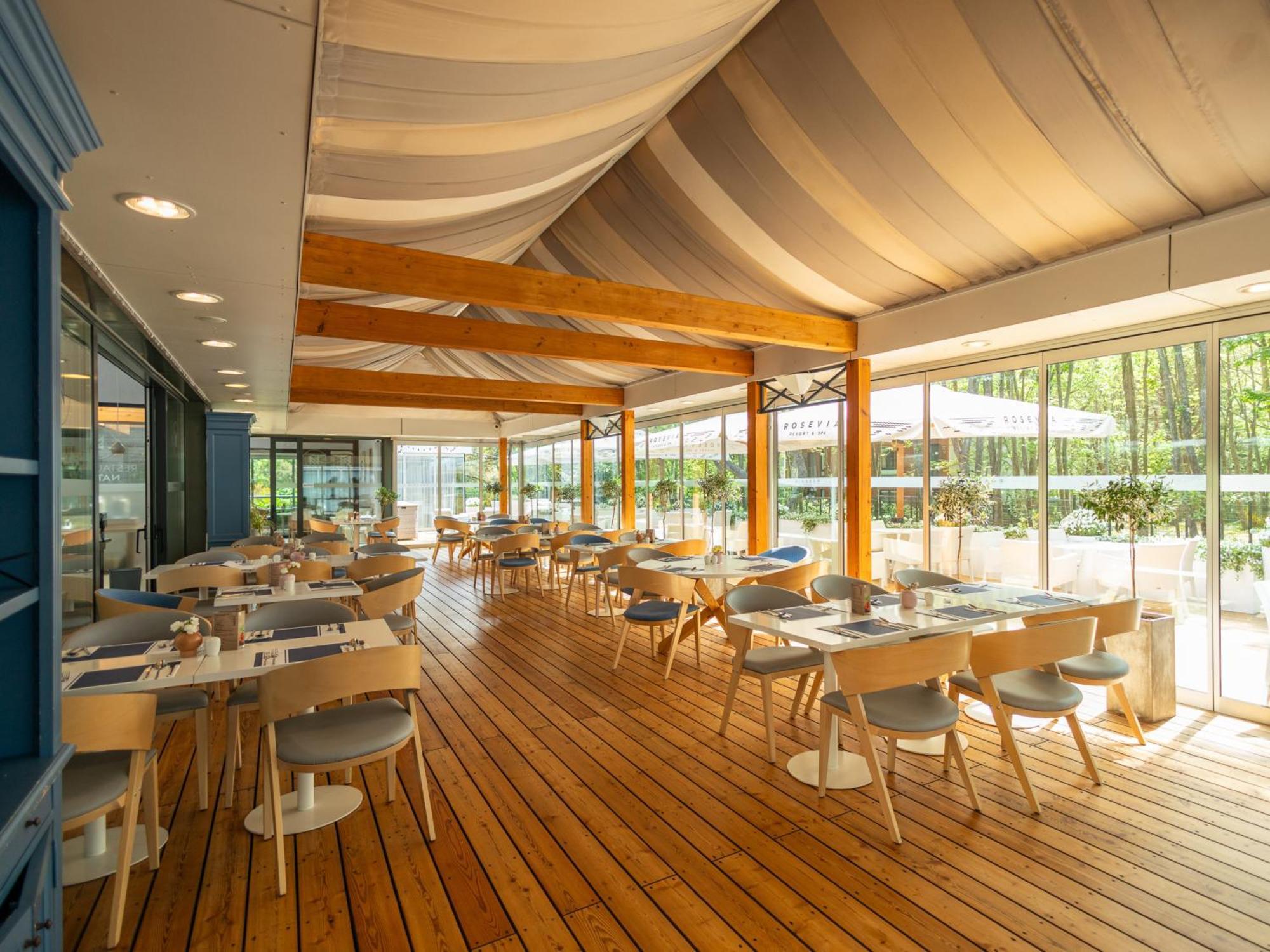 Rosevia & Курортний комплекс 4*